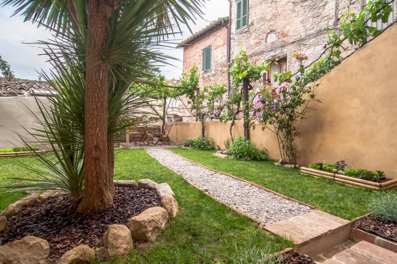 Hotel Umbrian Concierge - La Casa Dei Pellari Perugia Exterior foto