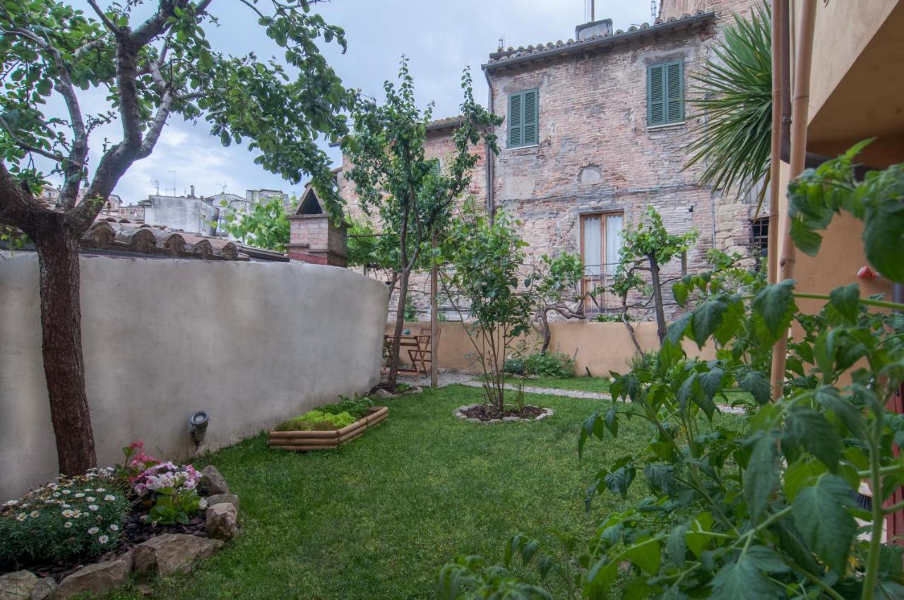 Hotel Umbrian Concierge - La Casa Dei Pellari Perugia Exterior foto